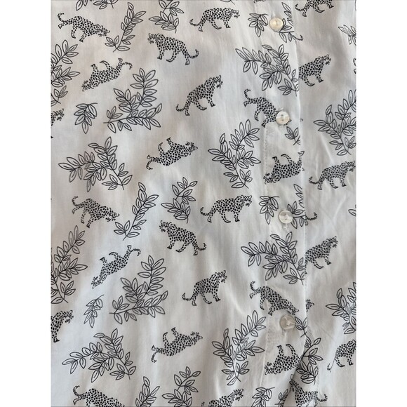 LOT 2 JANE + DELANCEY Button Up Blouse Size Large - Dog & Cheetah Print - Picture 3 of 10